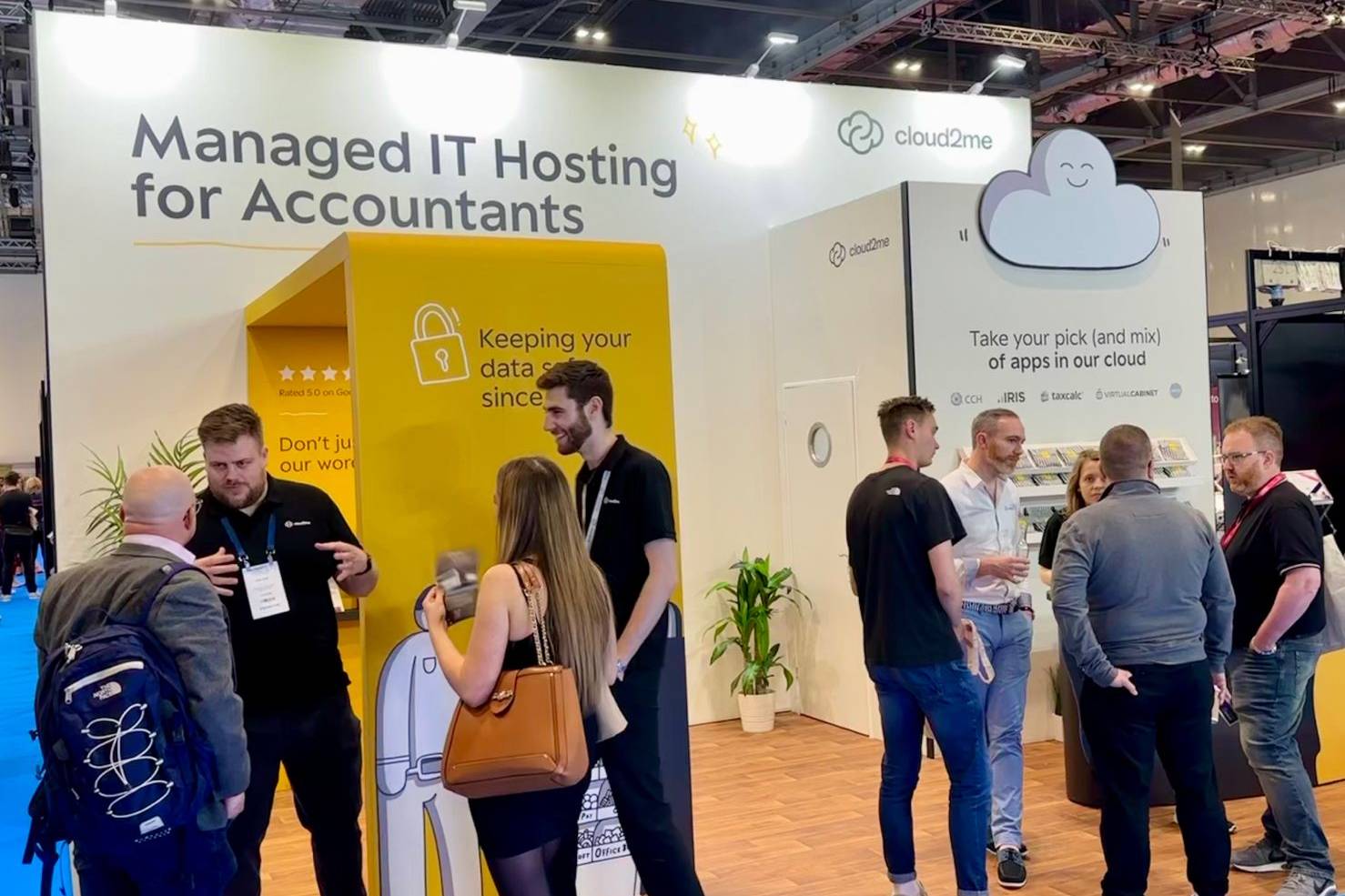 exhibition stand branding UK